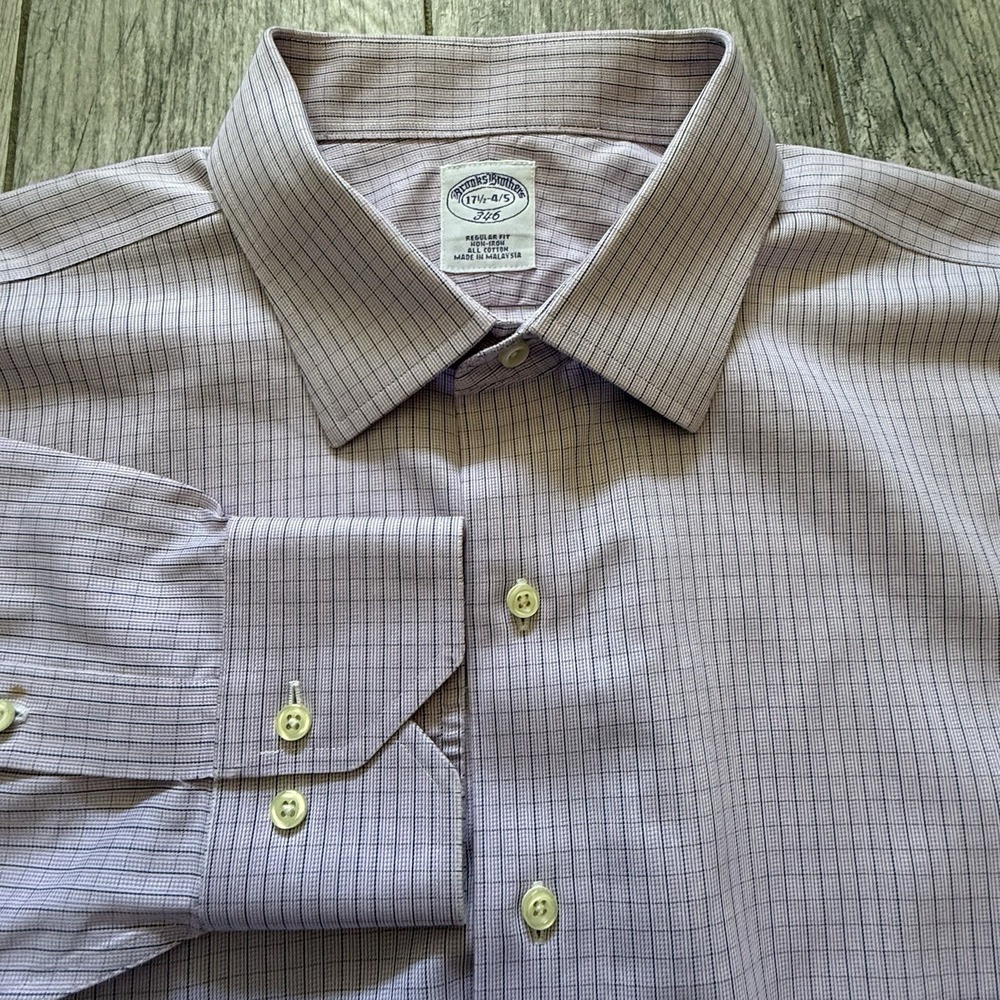 Brooks Brothers Men's Regular Fit Non-Iron Button-Up Shirt 17-4/5 Lavender Plaid